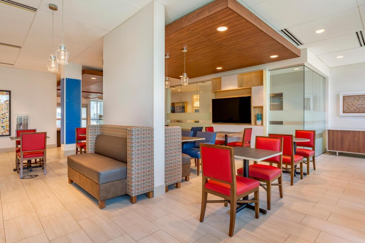 Holiday Inn Express & Suites - Phoenix Dwtn - State Capitol By Ihg エクステリア 写真