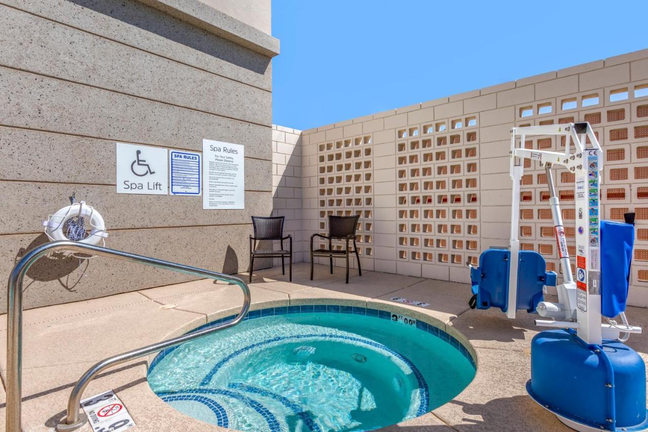 Holiday Inn Express & Suites - Phoenix Dwtn - State Capitol By Ihg エクステリア 写真