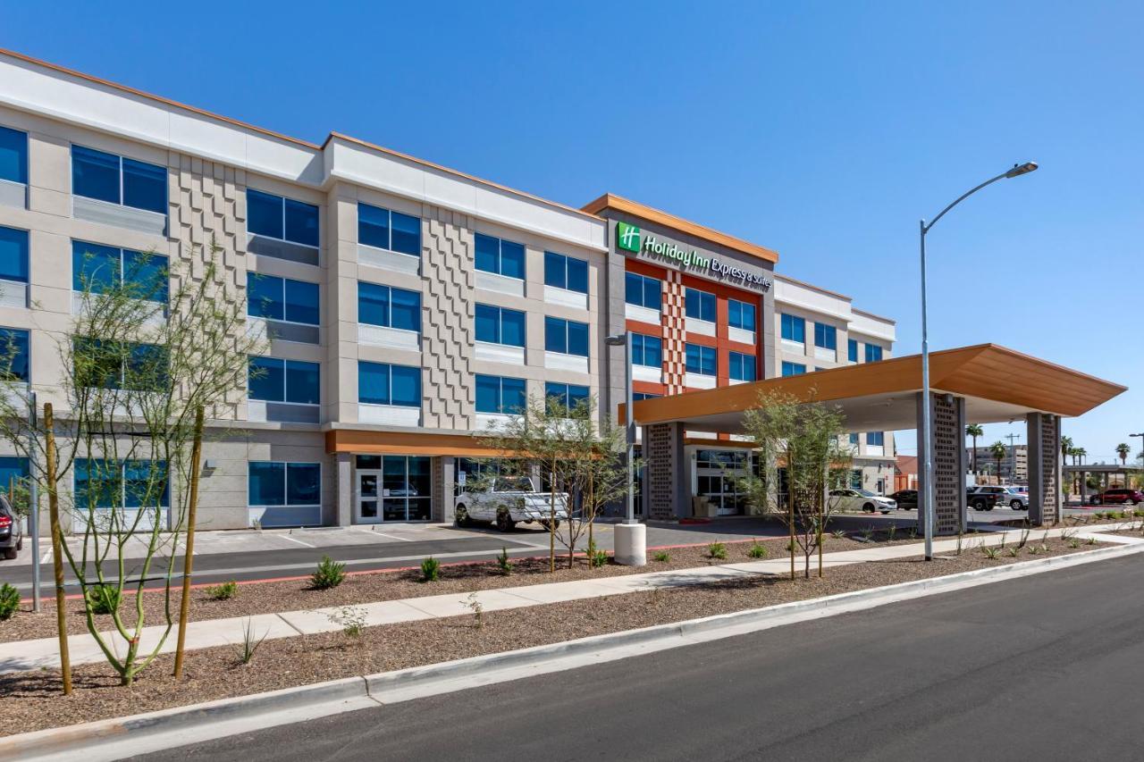Holiday Inn Express & Suites - Phoenix Dwtn - State Capitol By Ihg エクステリア 写真