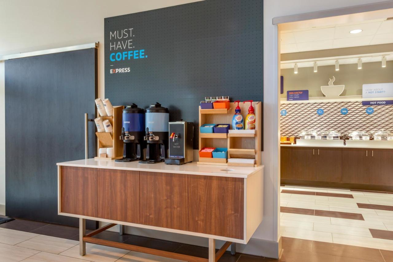 Holiday Inn Express & Suites - Phoenix Dwtn - State Capitol By Ihg エクステリア 写真